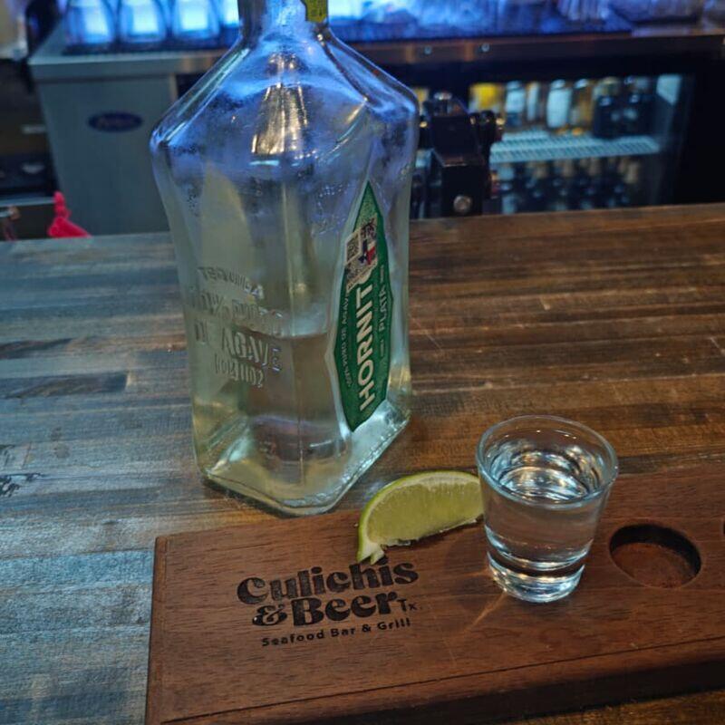Shot Hornitos Tequila Silver