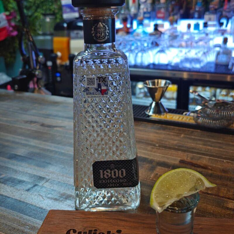 1800 Cristalino shot