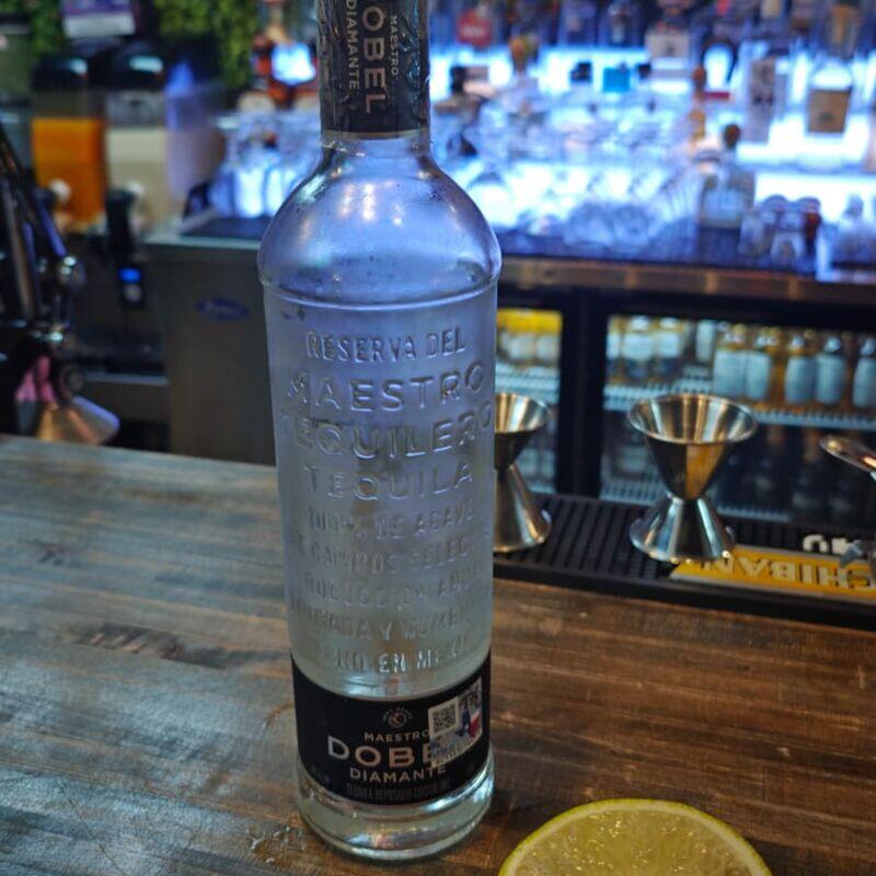 Maestro Dobel Diamante Shot