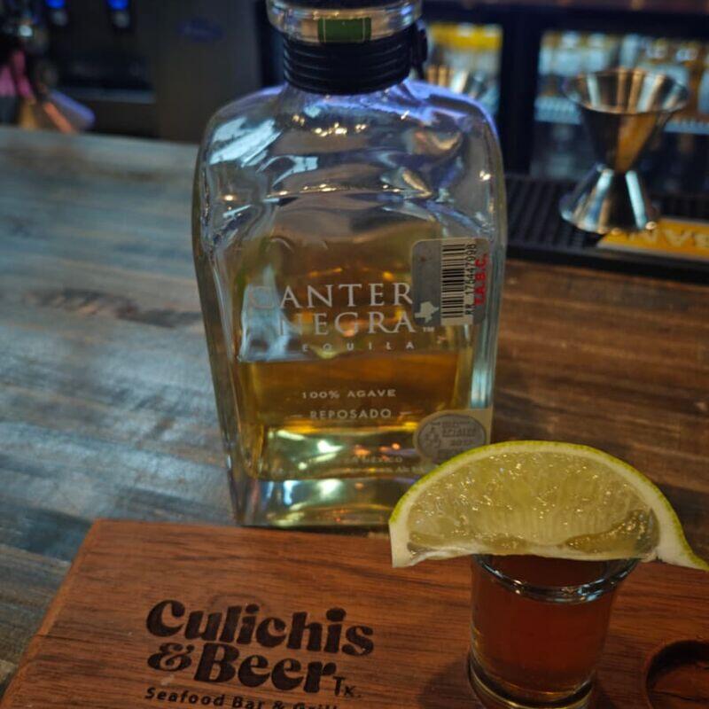 Cantera Negra Reposado Shot