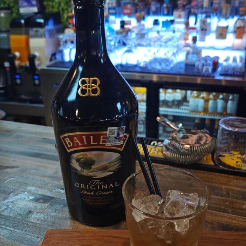 Baileys Shot
