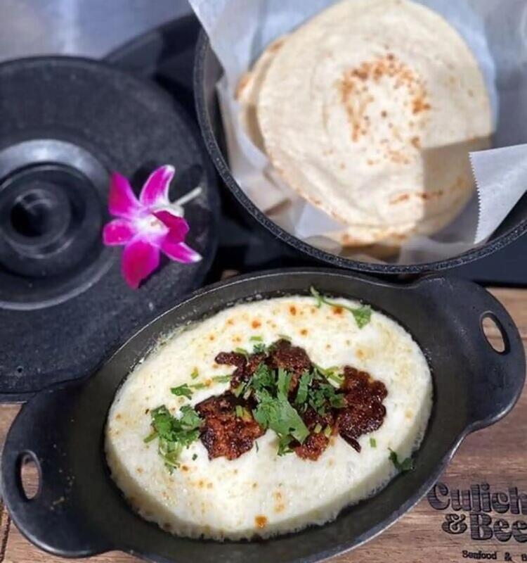 Queso Flameado